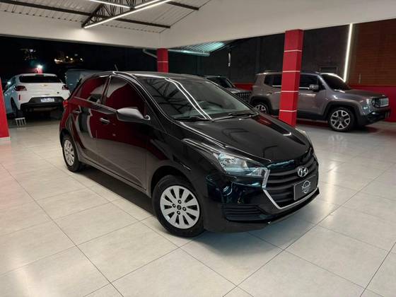 HYUNDAI HB20 1.0 COMFORT 12V FLEX 4P MANUAL HYUNDAI HB20 1.0 COMFORT 12V FLEX 4P MANUAL
